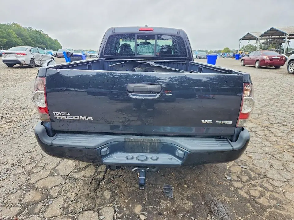 2010 TOYOTA TACOMA V6  