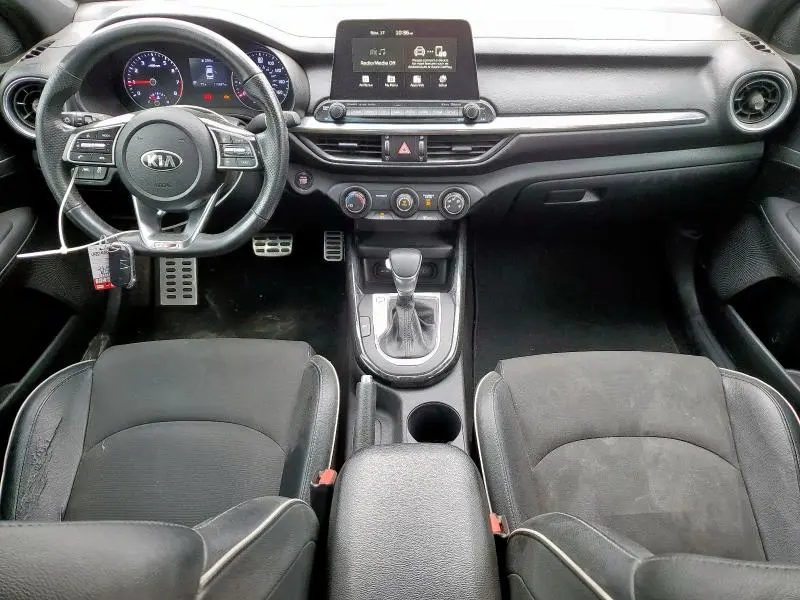 2021 KIA FORTE GT LINE  