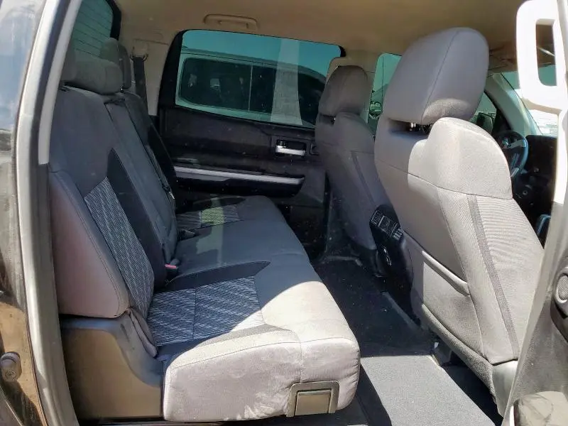 2021 TOYOTA TUNDRA CREWMAX SR5  