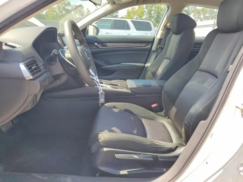 2019 HONDA ACCORD LX  