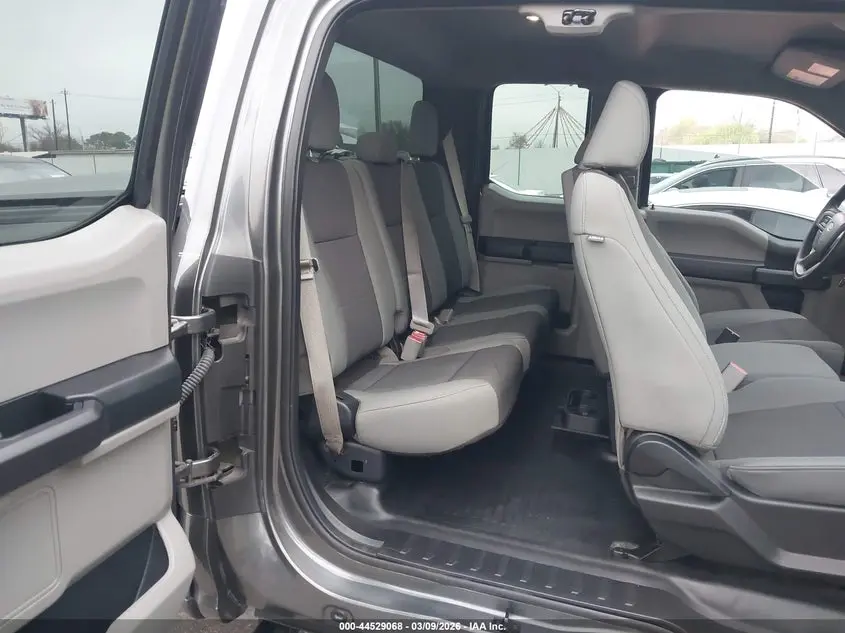 2017 FORD F-150 XL