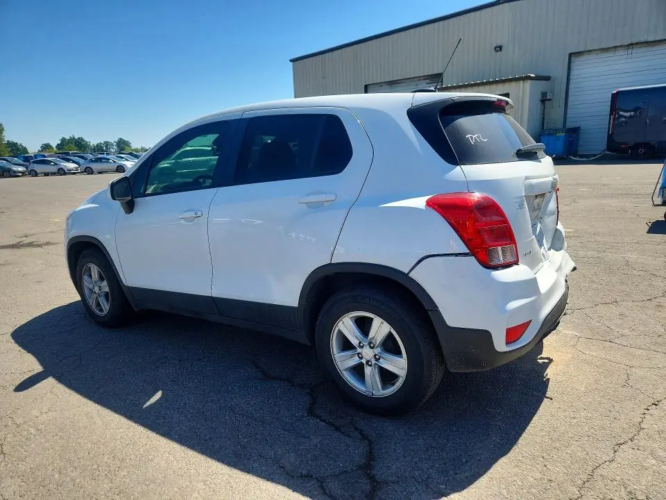 2022 CHEVROLET TRAX LS  