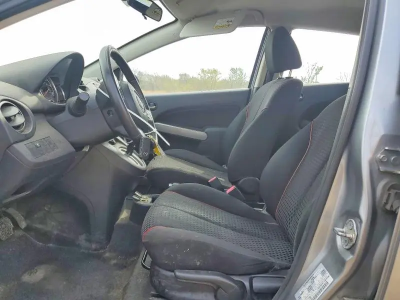 2013 MAZDA MAZDA2   
