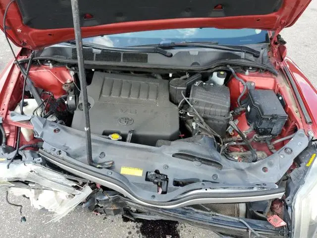 2013 TOYOTA VENZA LE  