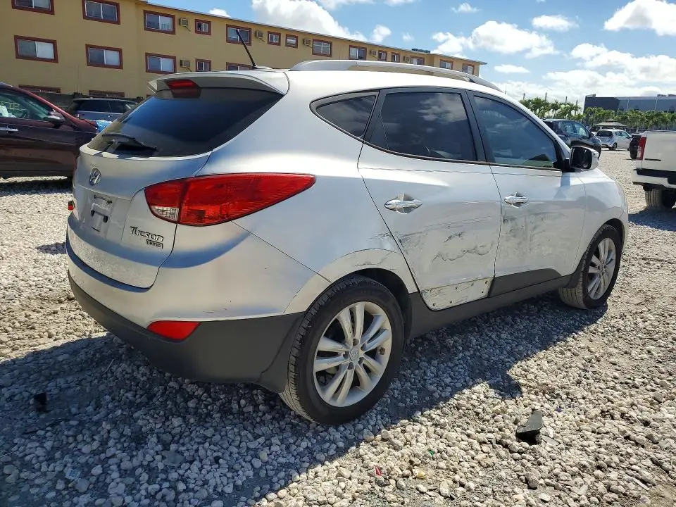 2010 HYUNDAI TUCSON LIMITED  
