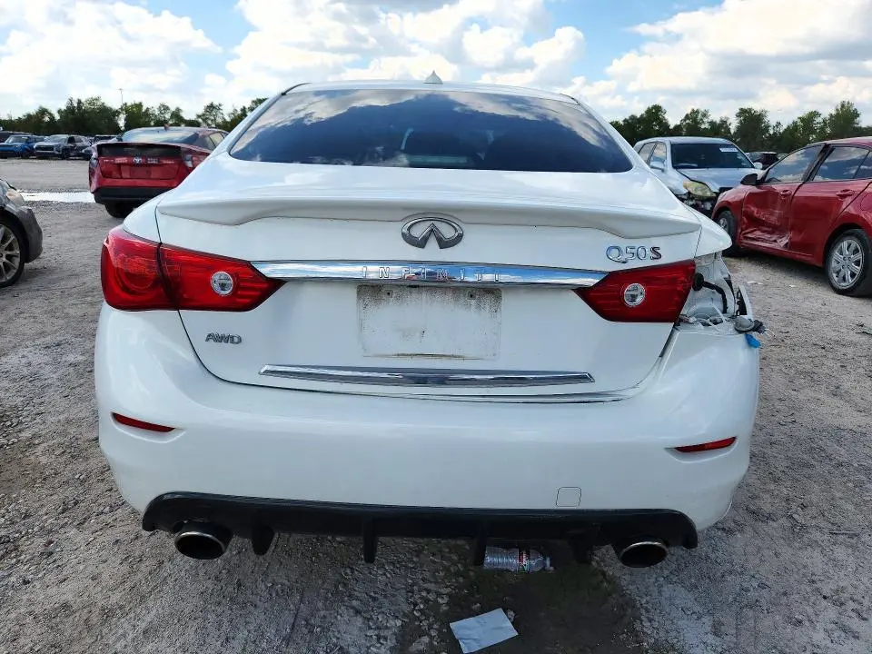 2015 INFINITI Q50 SPORT  
