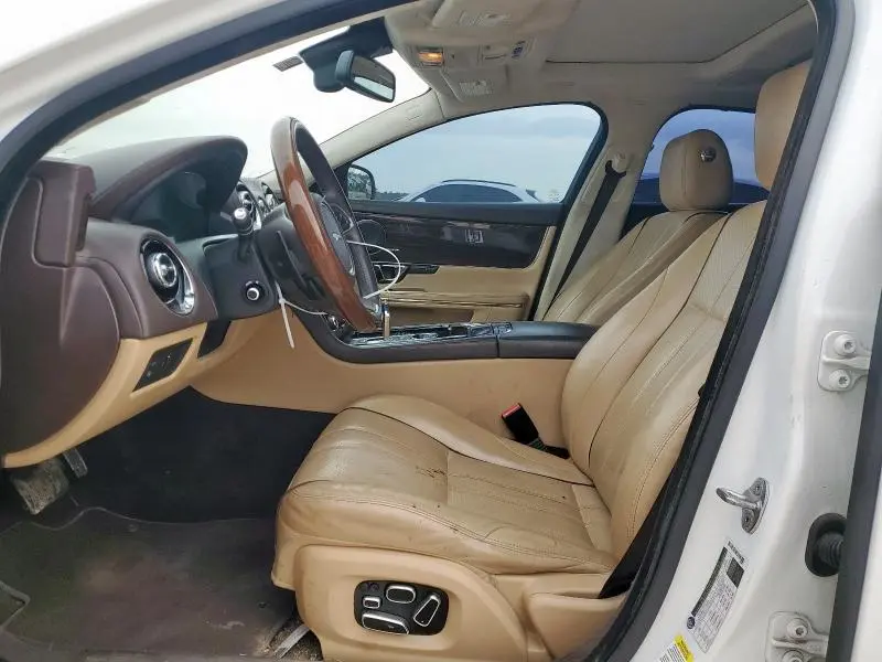 2015 JAGUAR XJL PORTFOLIO  