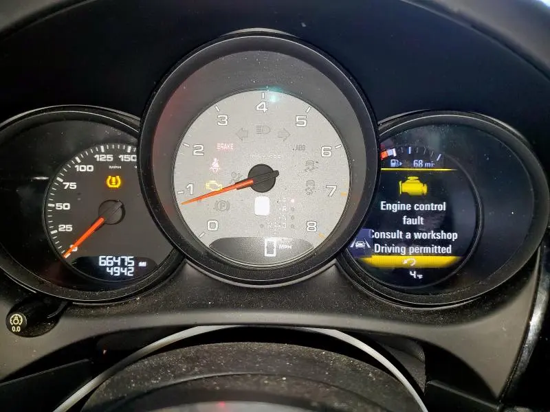 2018 PORSCHE MACAN S  