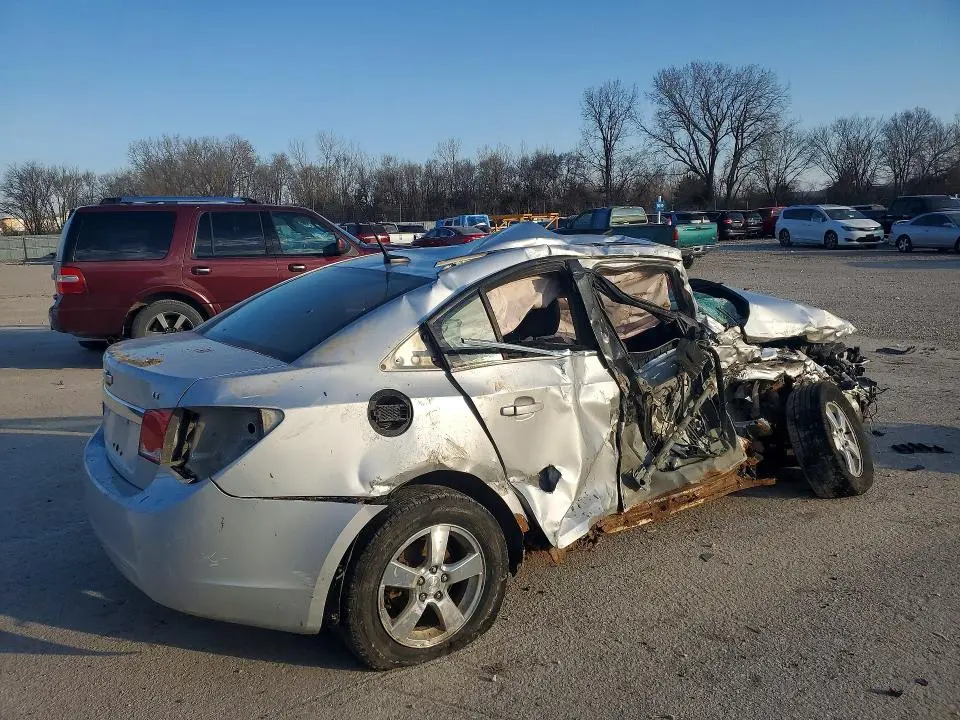 2012 CHEVROLET CRUZE LT  