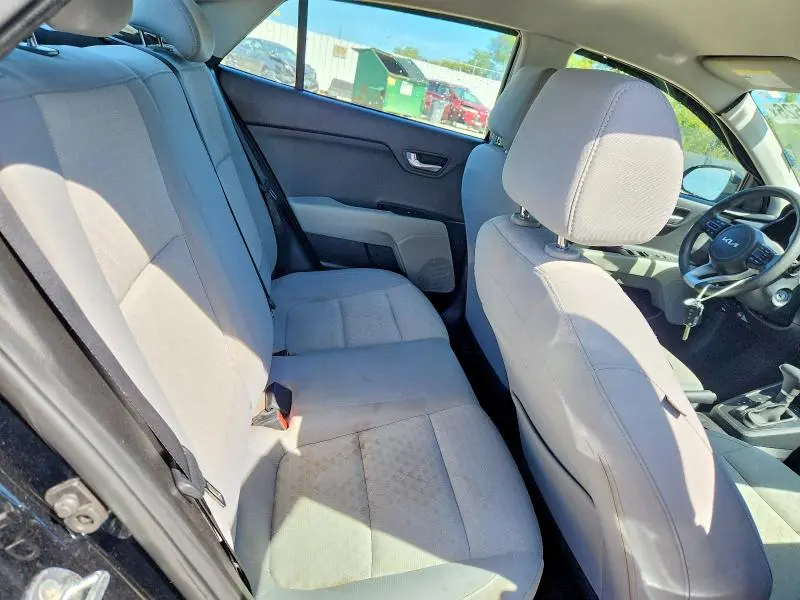 2023 KIA RIO S  