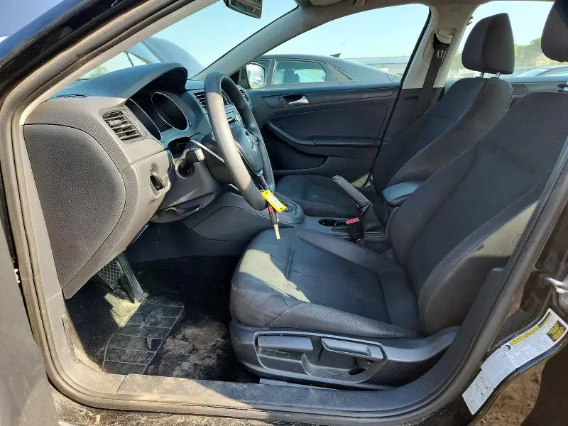 2015 VOLKSWAGEN JETTA BASE  
