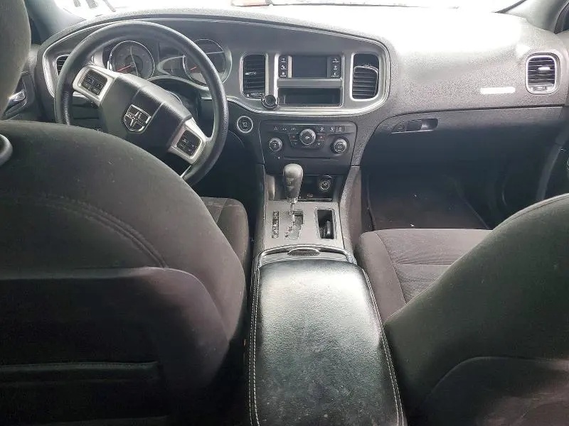 2012 DODGE CHARGER SE  