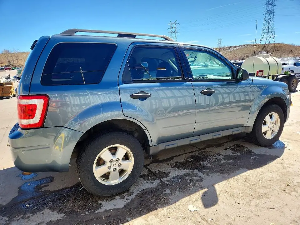 2012 FORD ESCAPE XLT  