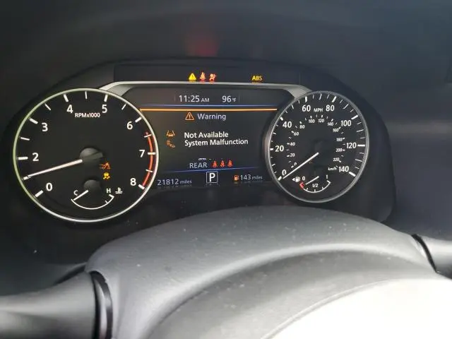 2024 NISSAN ALTIMA SR  