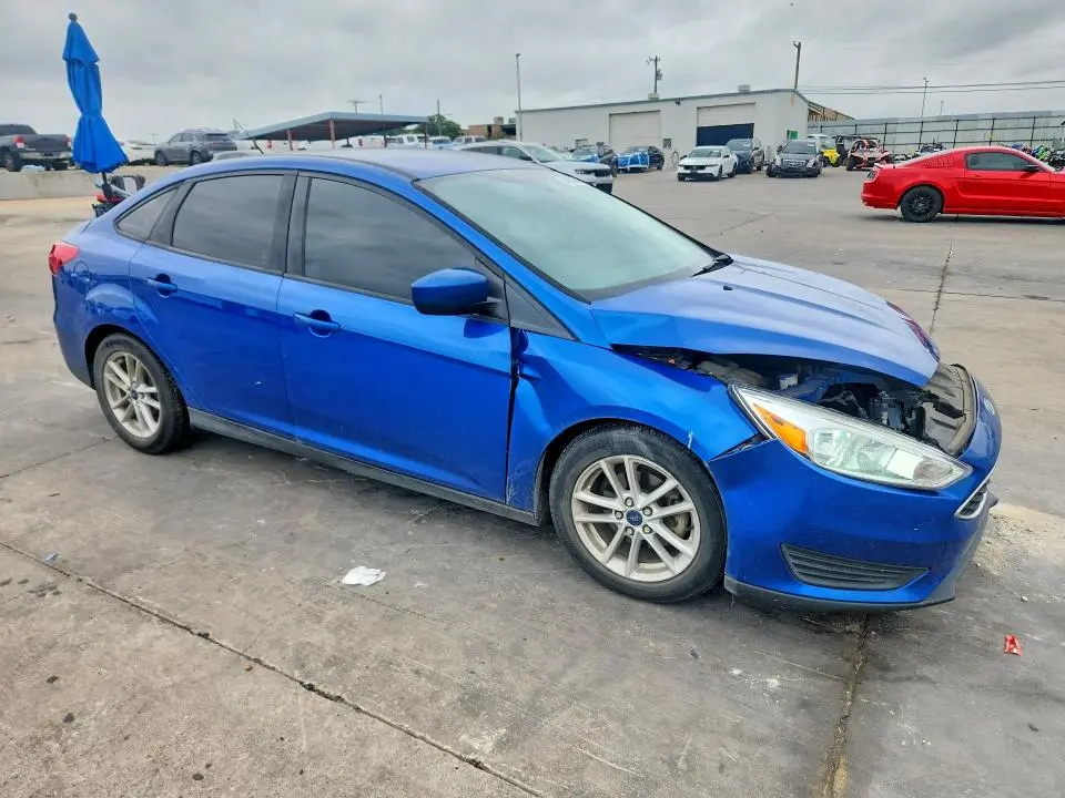 2018 FORD FOCUS SE  