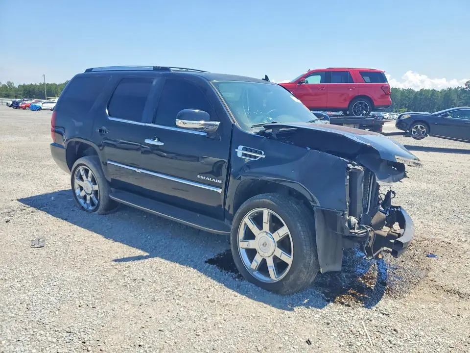2011 CADILLAC ESCALADE PREMIUM  