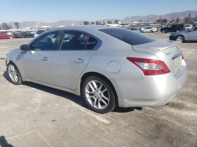 2011 NISSAN MAXIMA S  