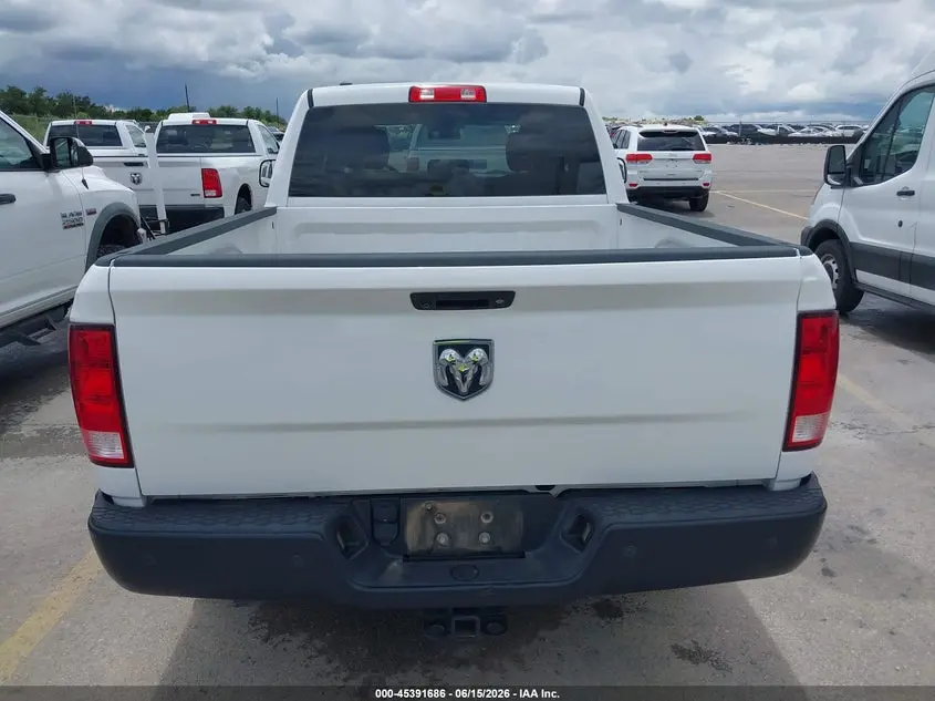 2017 RAM 1500 TRADESMAN  4X2 6'4 BOX