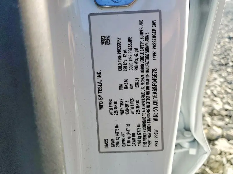2025 TESLA MODEL 3   