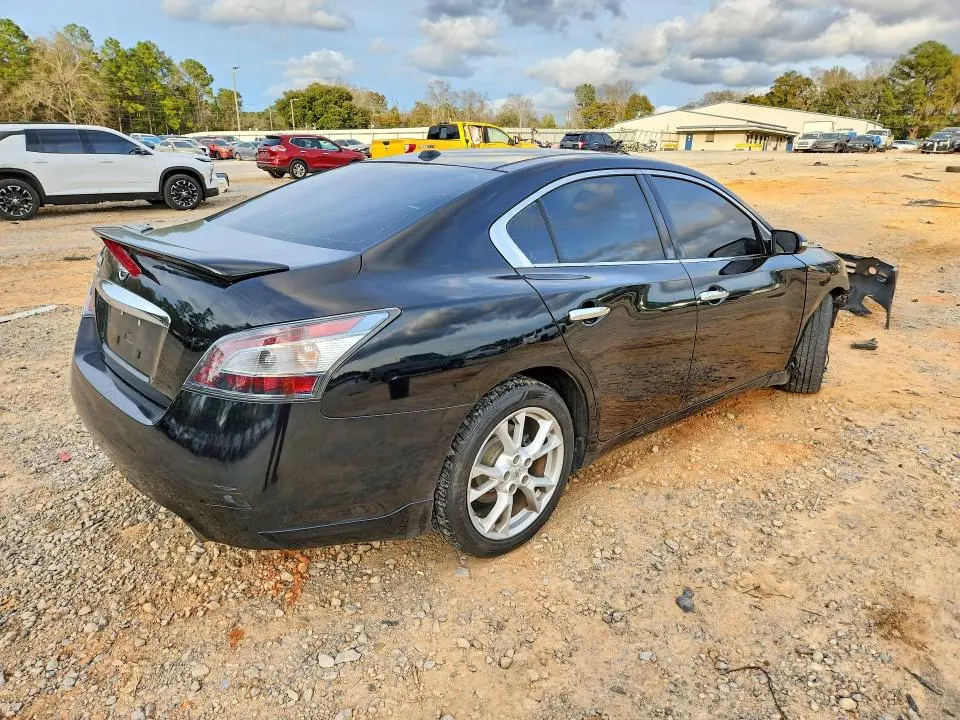 2013 NISSAN MAXIMA S  