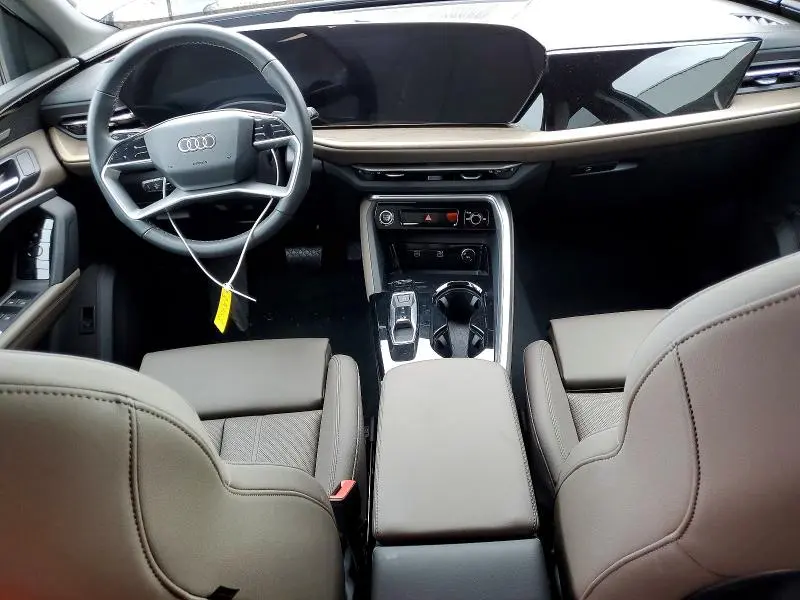 2025 AUDI Q5 PREMIUM PLUS  