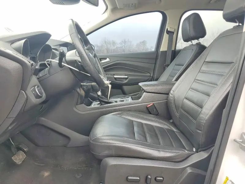 2017 FORD ESCAPE TITANIUM  