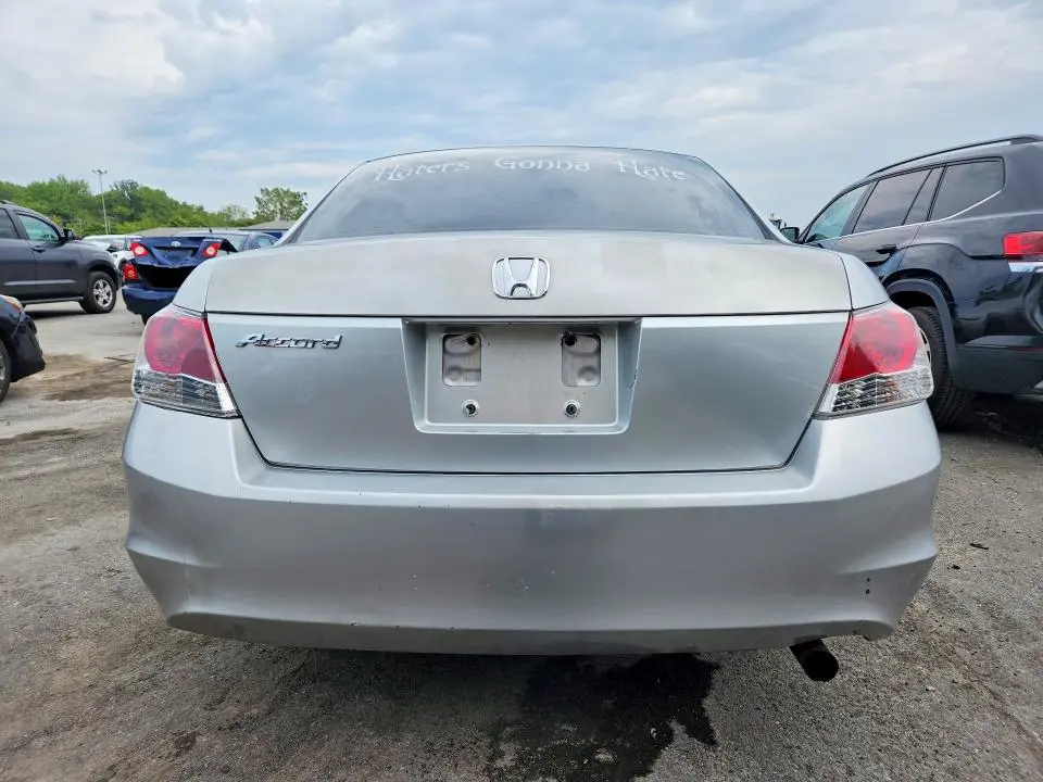 2010 HONDA ACCORD LX  