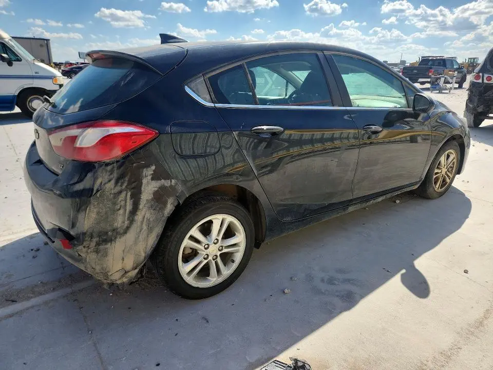 2018 CHEVROLET CRUZE LT  