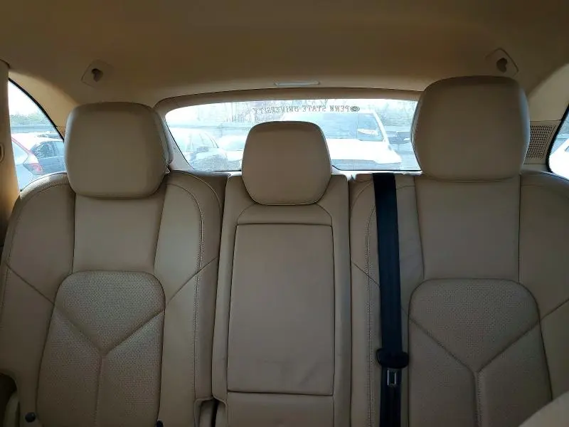 2014 PORSCHE CAYENNE   