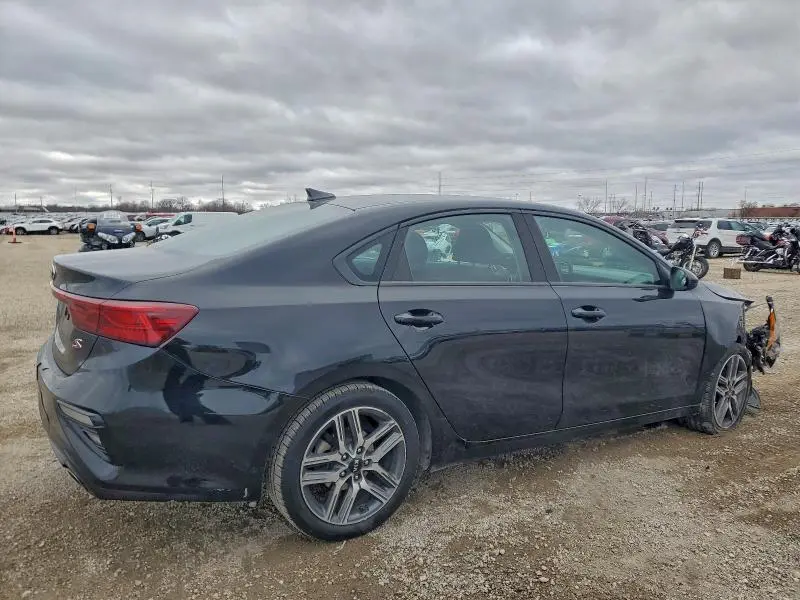 2019 KIA FORTE GT LINE  