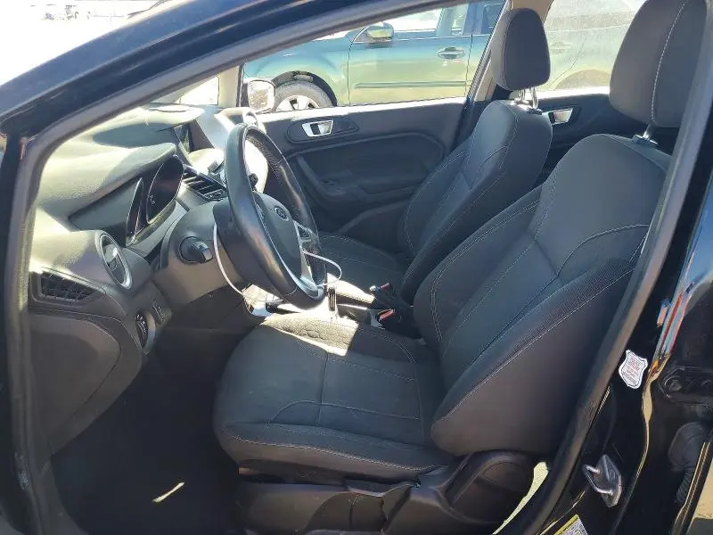 2016 FORD FIESTA SE  