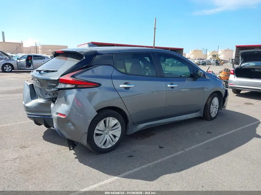 2022 NISSAN LEAF S 40 KWH