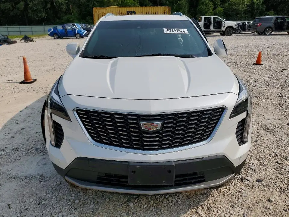 2020 CADILLAC XT4 PREMIUM LUXURY  