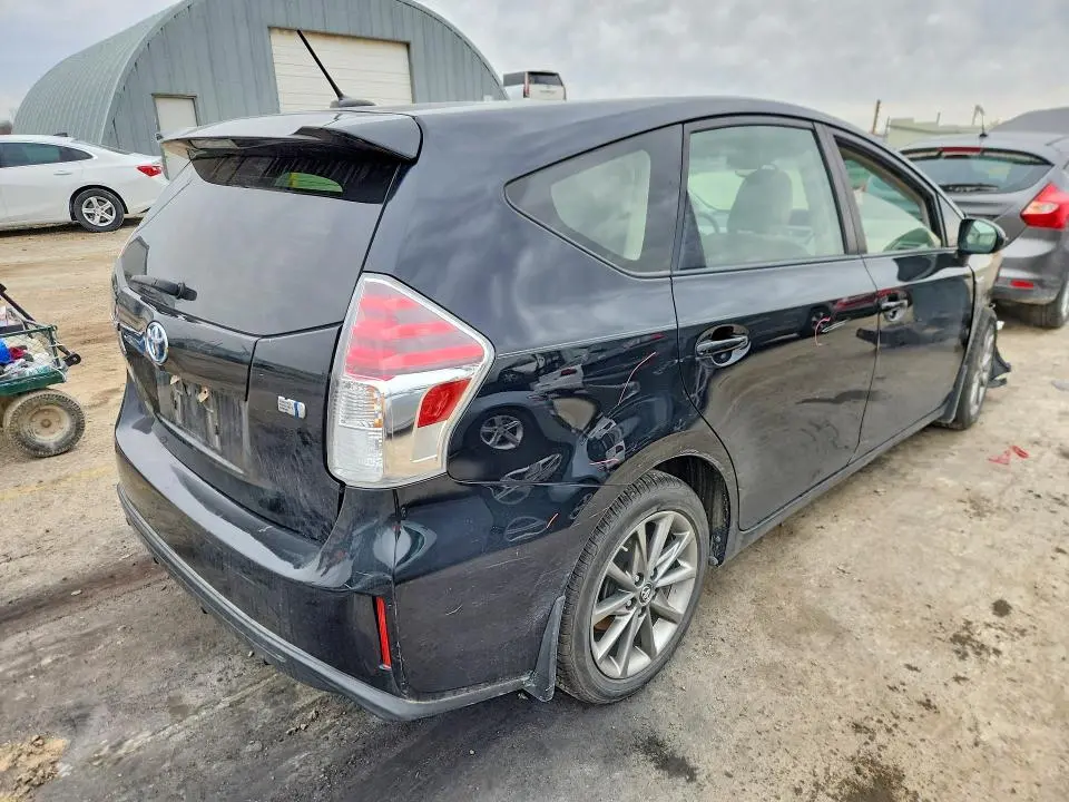 2017 TOYOTA PRIUS V   