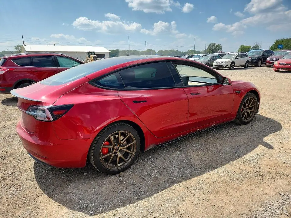 2022 TESLA MODEL 3   