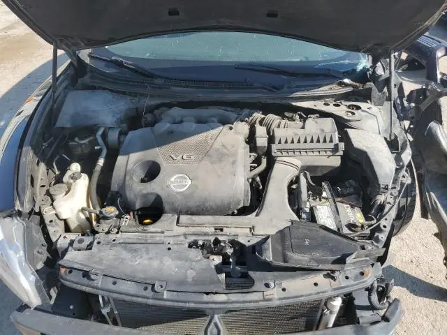 2011 NISSAN MAXIMA S  