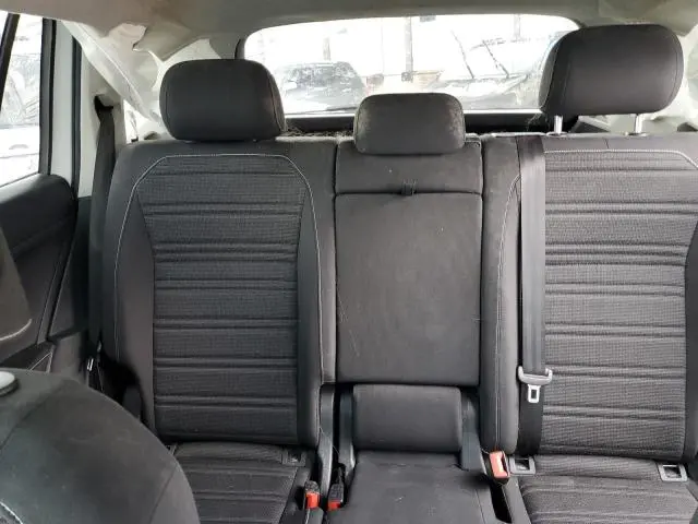 2022 VOLKSWAGEN TIGUAN S  