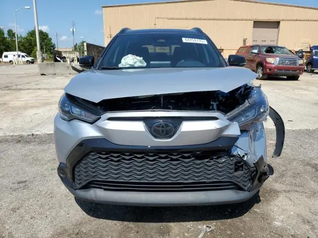 2024 TOYOTA COROLLA CROSS SE  