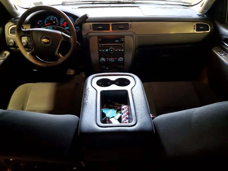 2010 CHEVROLET TAHOE K1500 LS  