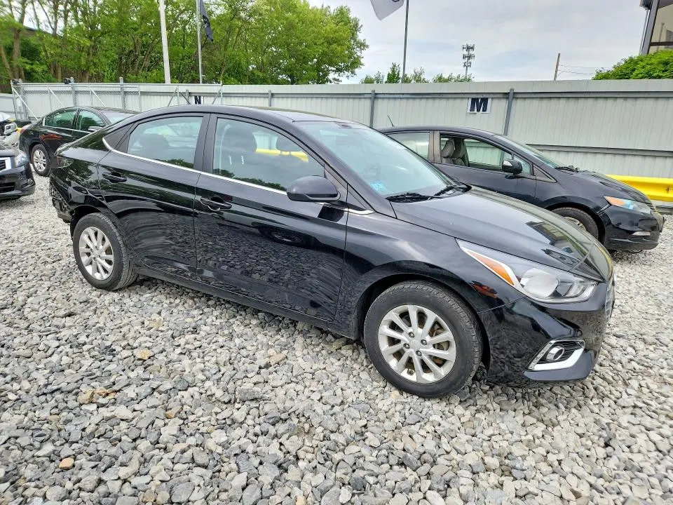2019 HYUNDAI ACCENT SEL  