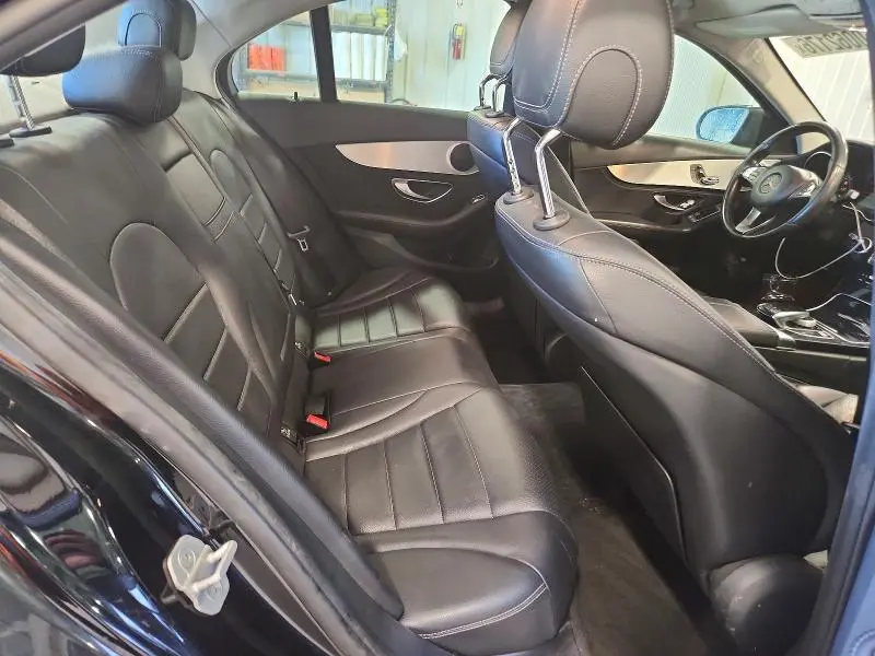 2016 MERCEDES-BENZ C 300  