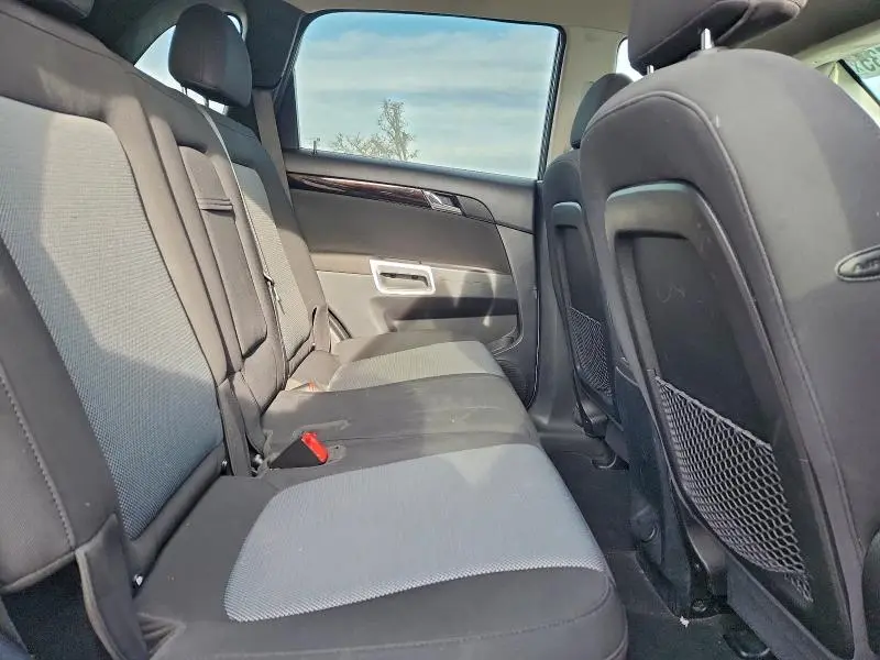 2014 CHEVROLET CAPTIVA LS  