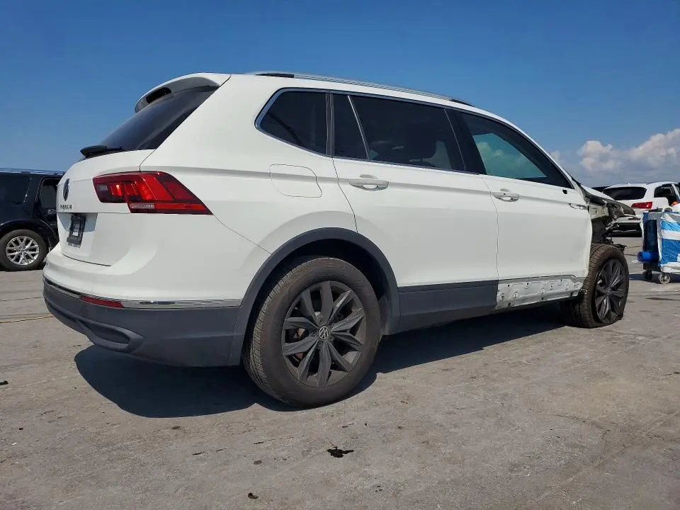 2024 VOLKSWAGEN TIGUAN SE  