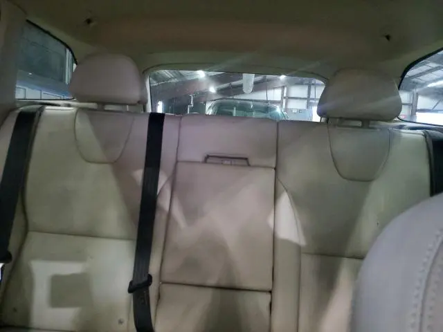 2015 VOLVO XC60 T5 PREMIER  