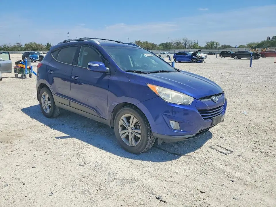 2013 HYUNDAI TUCSON GLS  