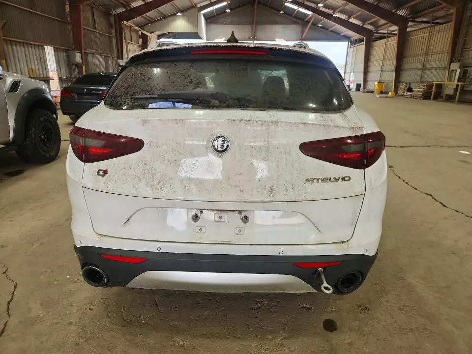 2018 ALFA ROMEO STELVIO   