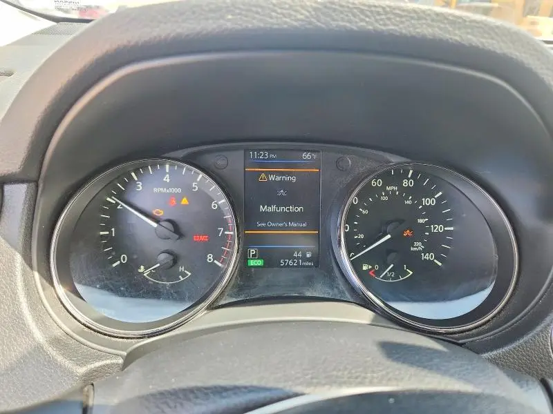 2020 NISSAN ROGUE SV  