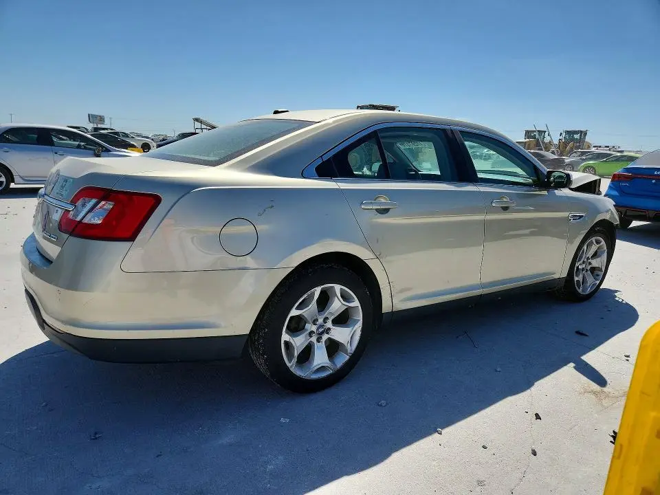 2010 FORD TAURUS SEL  