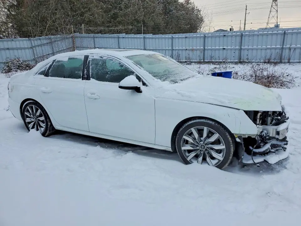 2024 AUDI A4 KOMFORT 45  