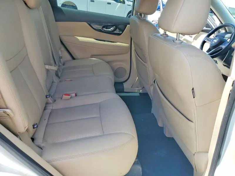 2019 NISSAN ROGUE SL  